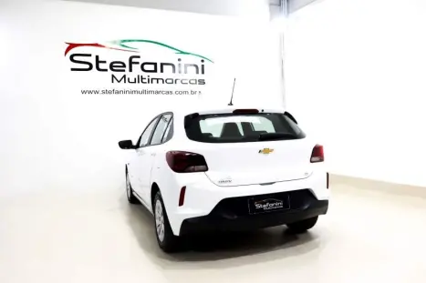 CHEVROLET Onix Hatch 1.0 4P FLEX LT, Foto 13 CHEVROLET Onix Hatch 1.0 4P FLEX LT, Foto 13