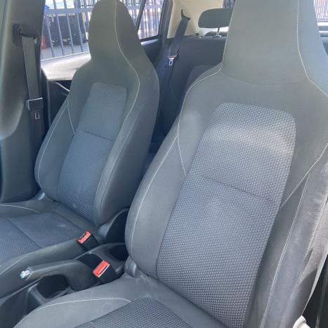 CHEVROLET Onix Hatch 1.0 12V 4P FLEX LT TURBO, Foto 7 CHEVROLET Onix Hatch 1.0 12V 4P FLEX LT TURBO, Foto 7