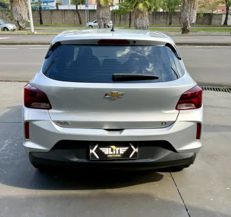 CHEVROLET Onix Hatch 1.0 4P FLEX LT PLUS, Foto 2 CHEVROLET Onix Hatch 1.0 4P FLEX LT PLUS, Foto 2