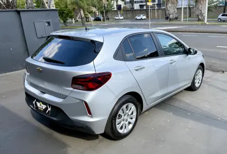 CHEVROLET Onix Hatch 1.0 4P FLEX LT PLUS, Foto 5 CHEVROLET Onix Hatch 1.0 4P FLEX LT PLUS, Foto 5