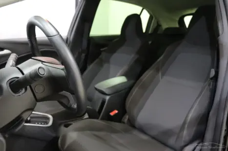 CHEVROLET Onix Hatch 1.0 12V 4P FLEX LT TURBO AUTOMÁTICO, Foto 7 CHEVROLET Onix Hatch 1.0 12V 4P FLEX LT TURBO AUTOMÁTICO, Foto 7