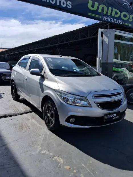 CHEVROLET Onix Hatch 1.0 4P FLEX LT, Foto 4