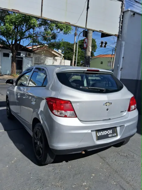 CHEVROLET Onix Hatch 1.0 4P FLEX LT, Foto 7