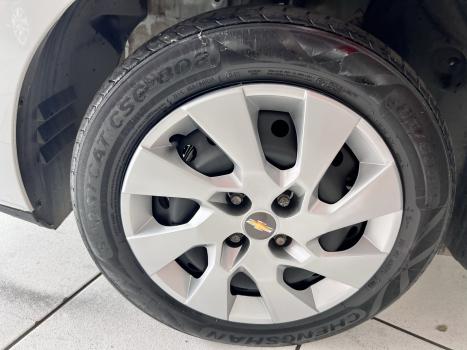 CHEVROLET Onix Hatch 1.4 4P FLEX LT, Foto 10