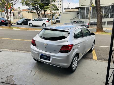 CHEVROLET Onix Hatch 1.4 4P FLEX LT, Foto 6