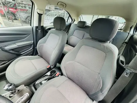 CHEVROLET Onix Hatch 1.4 4P FLEX LT, Foto 9