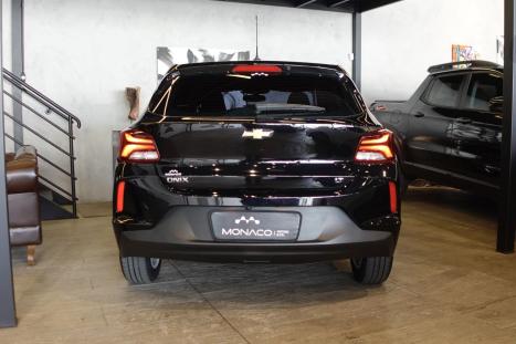 CHEVROLET Onix Hatch 1.0 4P FLEX LT, Foto 7 CHEVROLET Onix Hatch 1.0 4P FLEX LT, Foto 7