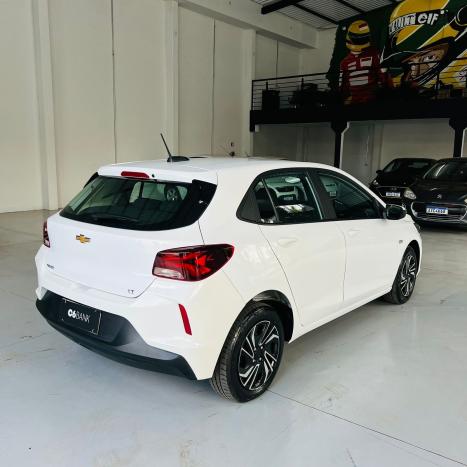 CHEVROLET Onix Hatch 1.0 4P FLEX LT, Foto 4