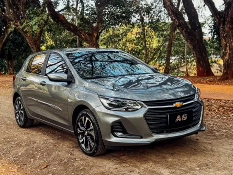 CHEVROLET Onix Hatch 1.0 12V 4P FLEX PREMIER TURBO AUTOMÁTICO, Foto 1 CHEVROLET Onix Hatch 1.0 12V 4P FLEX PREMIER TURBO AUTOMÁTICO, Foto 1