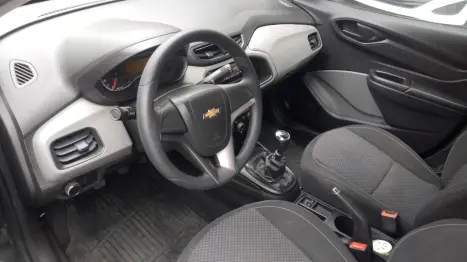 CHEVROLET Onix Hatch 1.0 4P FLEX JOY, Foto 5