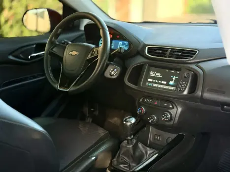 CHEVROLET Onix Hatch 1.4 4P FLEX LTZ, Foto 10 CHEVROLET Onix Hatch 1.4 4P FLEX LTZ, Foto 10