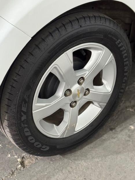 CHEVROLET Onix Hatch 1.4 4P FLEX LT, Foto 10