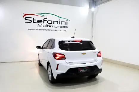 CHEVROLET Onix Hatch 1.0 12V 4P FLEX LT TURBO AUTOMÁTICO, Foto 13 CHEVROLET Onix Hatch 1.0 12V 4P FLEX LT TURBO AUTOMÁTICO, Foto 13