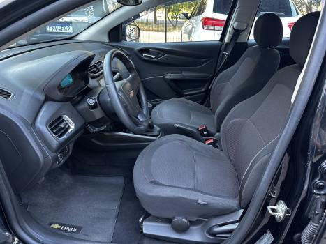 CHEVROLET Onix Hatch 1.4 4P FLEX LTZ, Foto 7