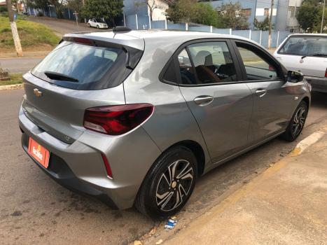 CHEVROLET Onix Hatch 1.0 4P FLEX LT, Foto 3