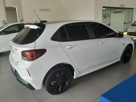 CHEVROLET Onix Hatch 1.0 12V 4P FLEX RS TURBO AUTOMTICO, Foto 9