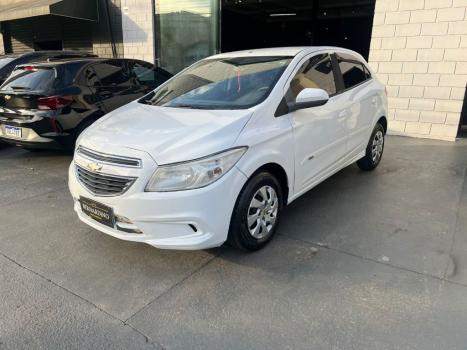 CHEVROLET Onix Hatch 1.0 4P FLEX LT, Foto 3