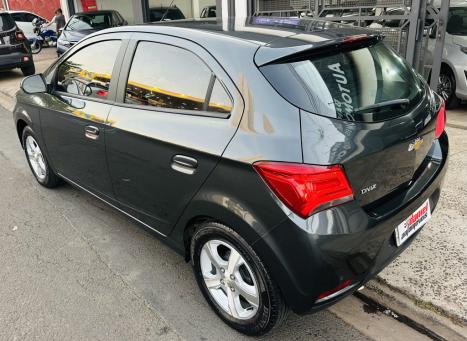 CHEVROLET Onix Hatch 1.4 4P FLEX LT, Foto 5 CHEVROLET Onix Hatch 1.4 4P FLEX LT, Foto 5