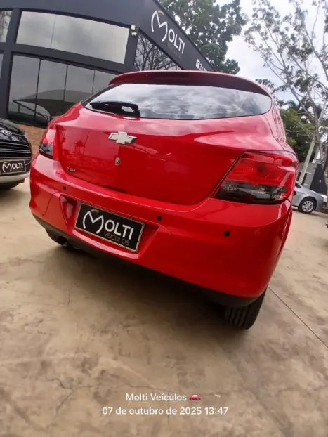 CHEVROLET Onix Hatch 1.0 12V 4P FLEX LT, Foto 4 CHEVROLET Onix Hatch 1.0 12V 4P FLEX LT, Foto 4