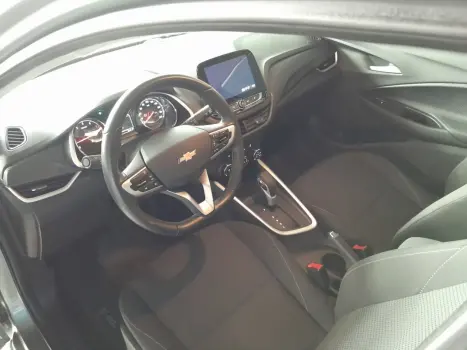 CHEVROLET Onix Hatch 1.0 4P FLEX LTZ TURBO AUTOMÁTICO, Foto 4 CHEVROLET Onix Hatch 1.0 4P FLEX LTZ TURBO AUTOMÁTICO, Foto 4