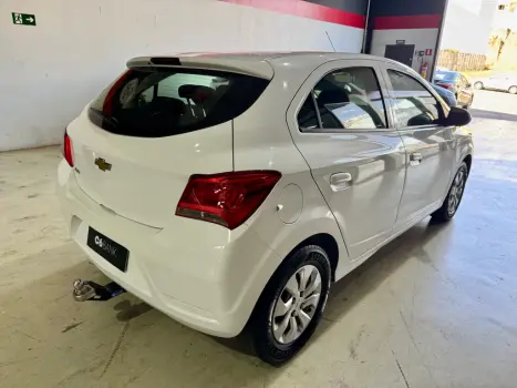 CHEVROLET Onix Hatch 1.0 4P FLEX JOY, Foto 4