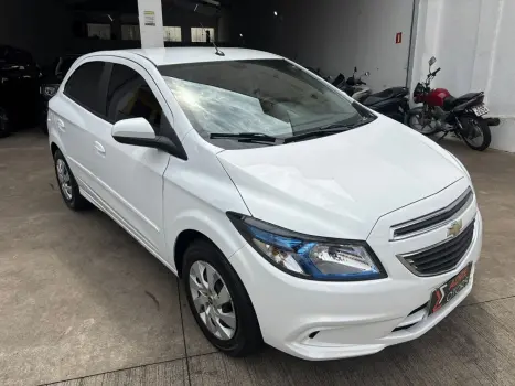 CHEVROLET Onix Hatch 1.4 4P FLEX LT, Foto 3