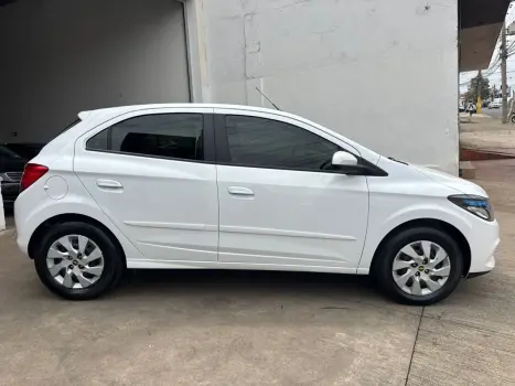 CHEVROLET Onix Hatch 1.4 4P FLEX LT, Foto 7