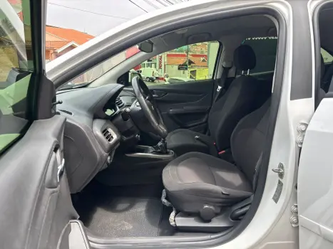 CHEVROLET Onix Hatch 1.4 4P FLEX LT, Foto 12