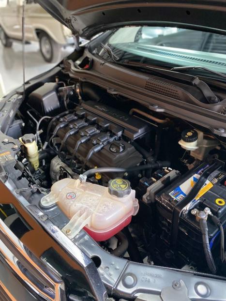 CHEVROLET Onix Hatch 1.0 4P FLEX LT, Foto 8