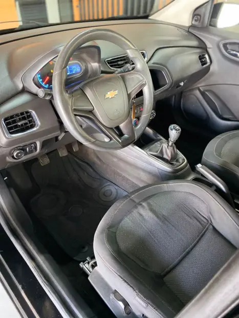 CHEVROLET Onix Hatch 1.0 4P FLEX LT, Foto 9