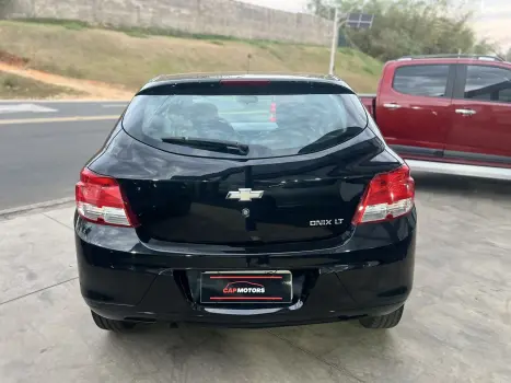 CHEVROLET Onix Hatch 1.0 4P FLEX LT, Foto 5