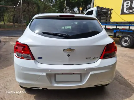 CHEVROLET Onix Hatch 1.0 4P FLEX JOY, Foto 2