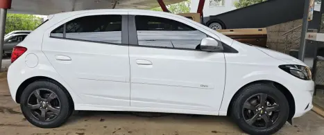 CHEVROLET Onix Hatch 1.4 4P FLEX LTZ AUTOMTICO, Foto 8