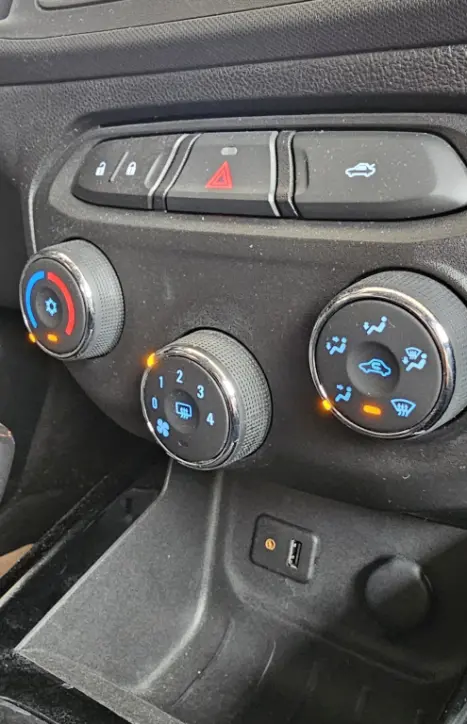 CHEVROLET Onix Hatch 1.4 4P FLEX LTZ AUTOMTICO, Foto 12