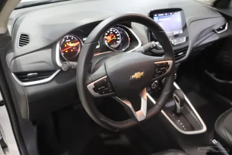 CHEVROLET Onix Hatch 1.0 12V 4P FLEX LTZ TURBO, Foto 4