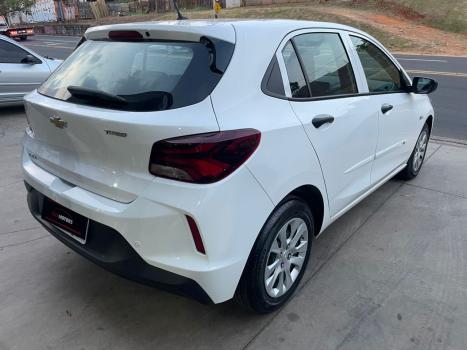 CHEVROLET Onix Hatch 1.0 12V 4P FLEX TURBO AUTOMTICO, Foto 4