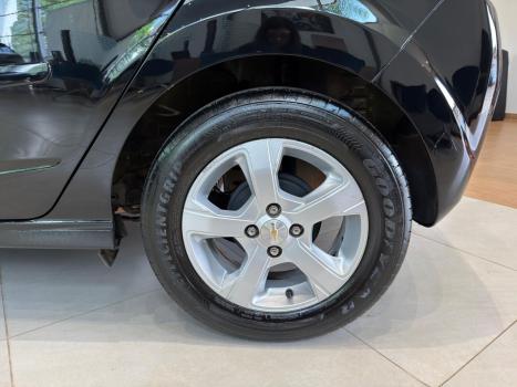 CHEVROLET Onix Hatch 1.4 4P FLEX LT, Foto 8