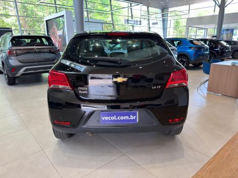 CHEVROLET Onix Hatch 1.4 4P FLEX LT, Foto 10