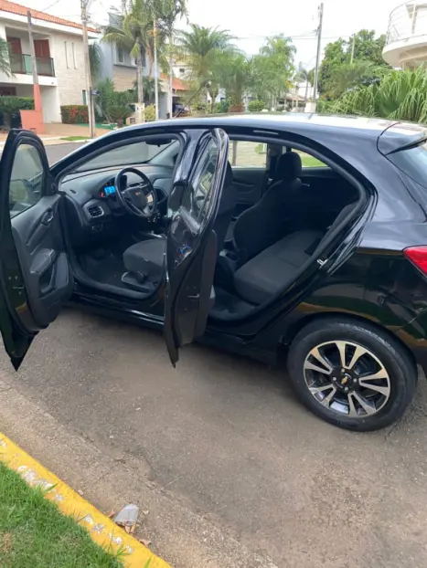 CHEVROLET Onix Hatch 1.4 4P FLEX LTZ AUTOMTICO, Foto 7