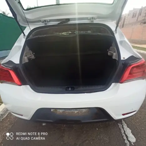 CHEVROLET Onix Hatch 1.4 4P FLEX LTZ AUTOMÁTICO, Foto 11 CHEVROLET Onix Hatch 1.4 4P FLEX LTZ AUTOMÁTICO, Foto 11