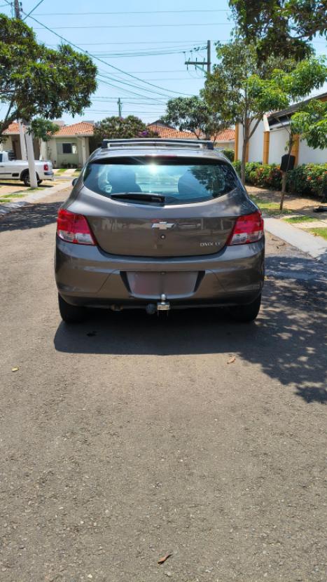CHEVROLET Onix Hatch 1.0 4P FLEX LT, Foto 8