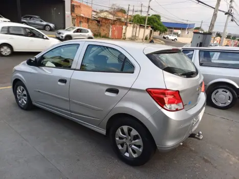 CHEVROLET Onix Hatch 1.0 4P FLEX JOY, Foto 4