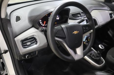 CHEVROLET Onix Hatch 1.4 4P FLEX LT, Foto 4