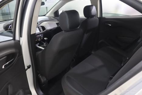 CHEVROLET Onix Hatch 1.4 4P FLEX LT, Foto 9