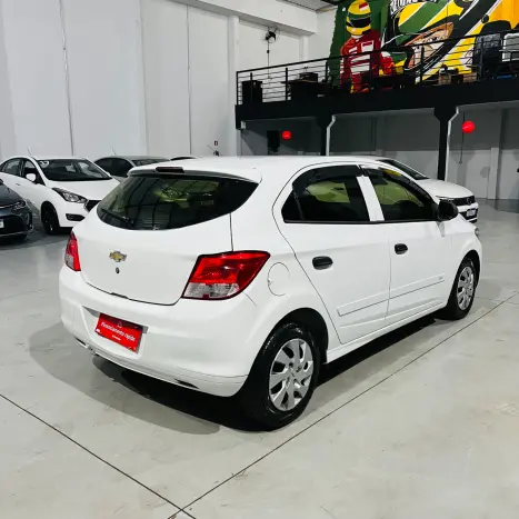 CHEVROLET Onix Hatch 1.0 4P FLEX JOY, Foto 4