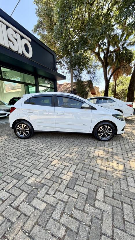 CHEVROLET Onix Hatch 1.4 4P FLEX LTZ, Foto 3