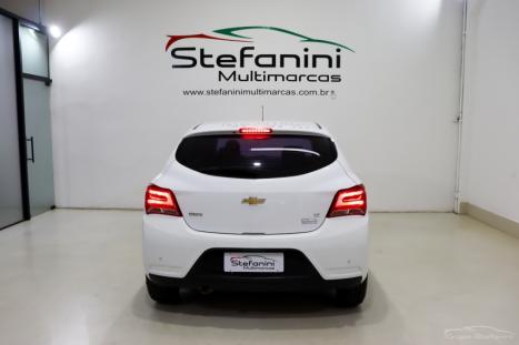 CHEVROLET Onix Hatch 1.4 4P FLEX LT, Foto 12