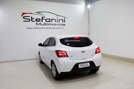 CHEVROLET Onix Hatch 1.4 4P FLEX LT, Foto 13