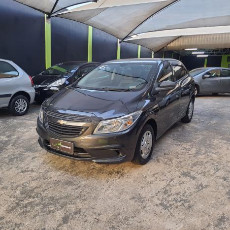 CHEVROLET Onix Hatch 1.0 4P FLEX LS, Foto 2