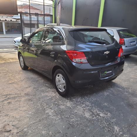 CHEVROLET Onix Hatch 1.0 4P FLEX LS, Foto 4
